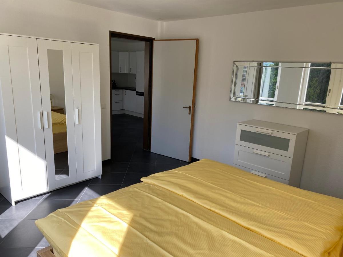 Centro Appartamento Ascona Luaran gambar